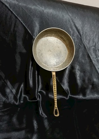 ESKİ BAKIR KULPLU TAVA - Görsel 4