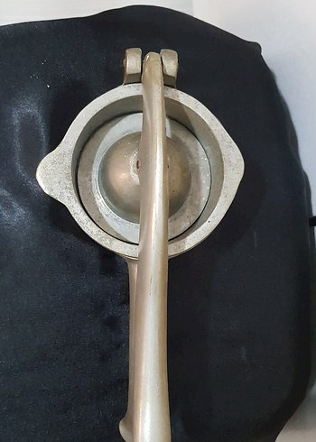 Diğer ESKI BAKIR LİMON SIKACAĞI