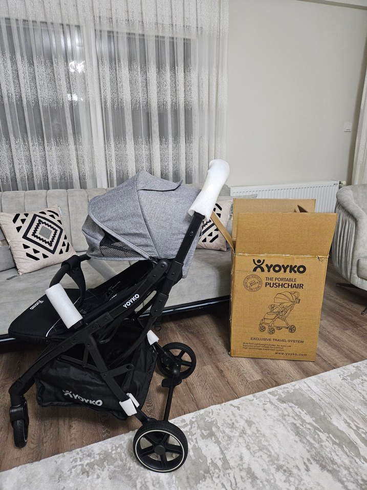 SIFIR Yoyko Max Kabin Boy Tek Elle Katlanan
Pratik Bebek Arabası - Görsel 3