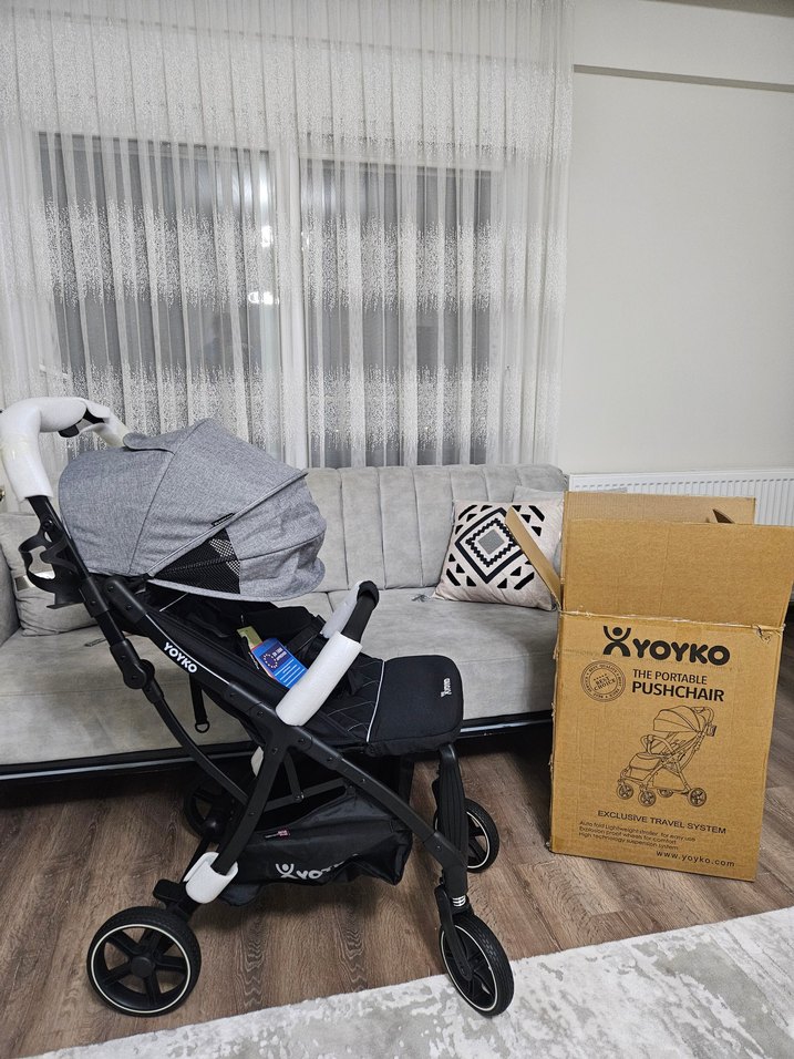 SIFIR Yoyko Max Kabin Boy Tek Elle Katlanan
Pratik Bebek Arabası - Görsel 2