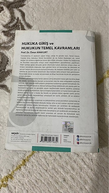  Hukuka giriş kitabı