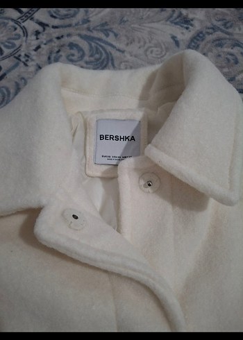 xs Beden beyaz Renk Bershka Beyaz Yumuşak Ceket Rahat Kesim, Minimalist