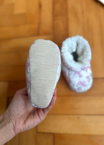 Kız Çocukları İçin Peluş Detaylı Pembe Ev Terliği - Görsel 2