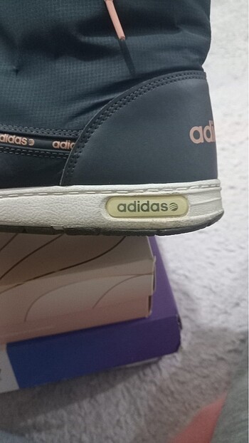 25 Beden çeşitli Renk Orjinal adidas