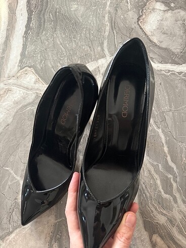 39 Beden Derimod stiletto