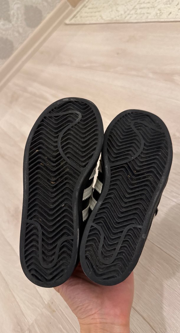 Erkek Çocuk Siyah Adidas Spor Ayakkabı - Görsel 4