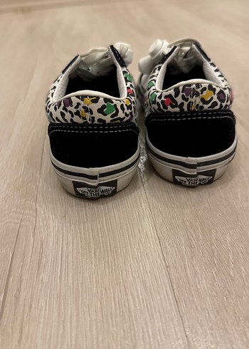 Renkli Bağcıklı Çocuk Spor Ayakkabı - Görsel 3