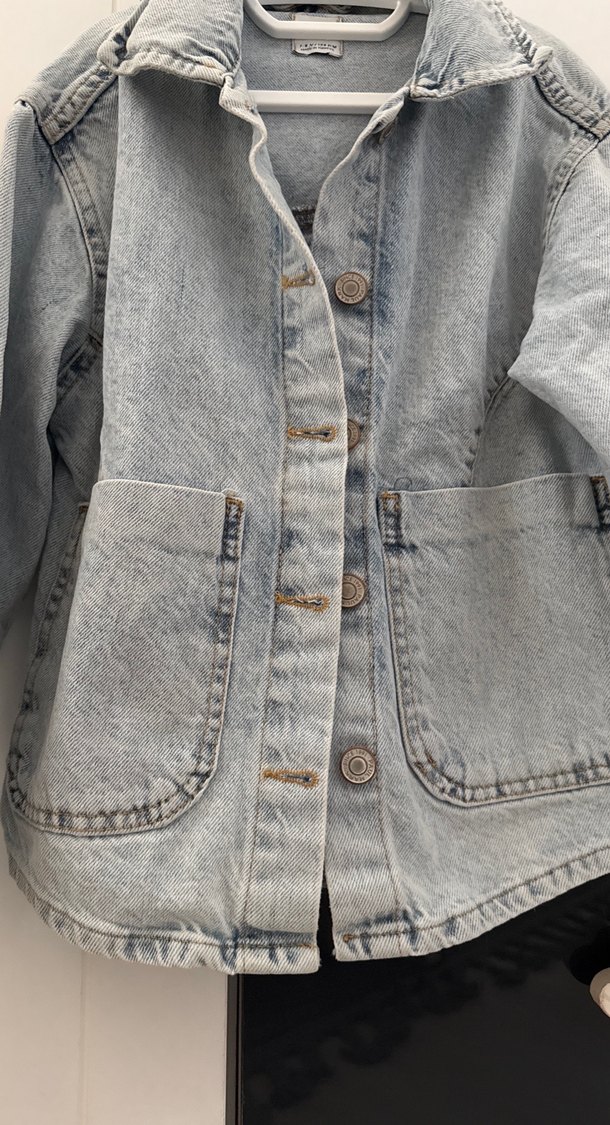 Kız çocuk Gri Düğmeli Midi Denim Ceket - Görsel 2