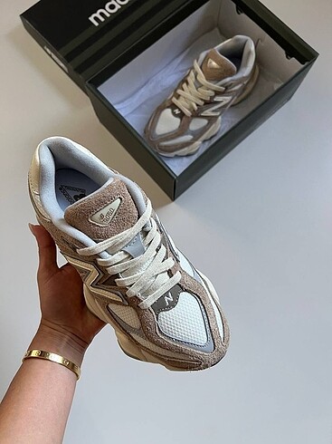 New Balance NEW BALANCE 9060