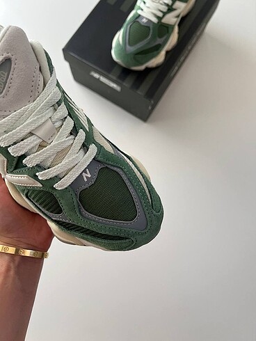 40 Beden NEW BALANCE 9060