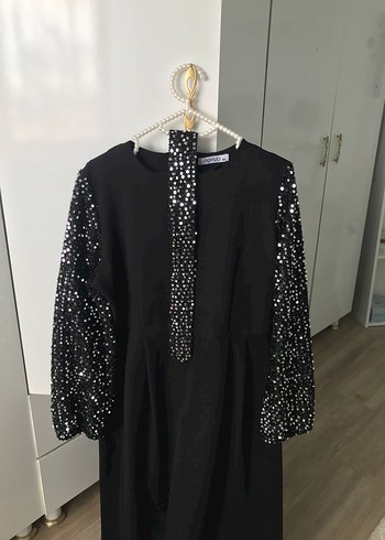 Siyah Parlak Payetli Uzun Kollu Elbise - Görsel 2