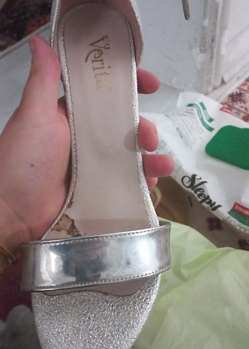 Altın Renkli Yılan Desenli Stiletto Kadın Abiye Ayakkabı