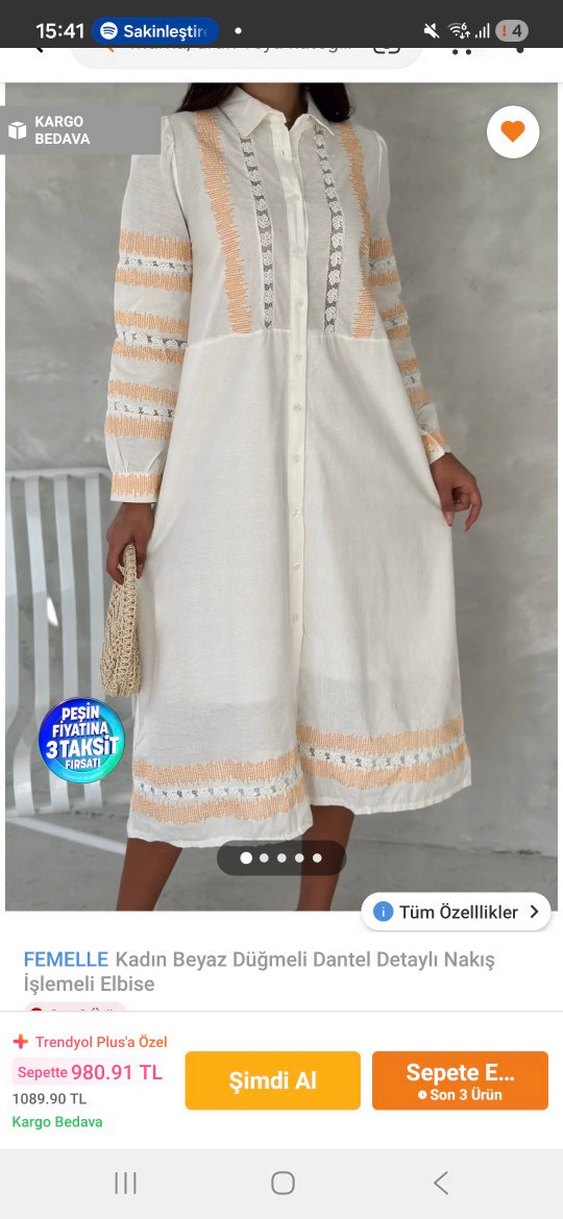 Düğmeli Uzun Kollu Beyaz Nakışlı Bohem Elbise - Görsel 3