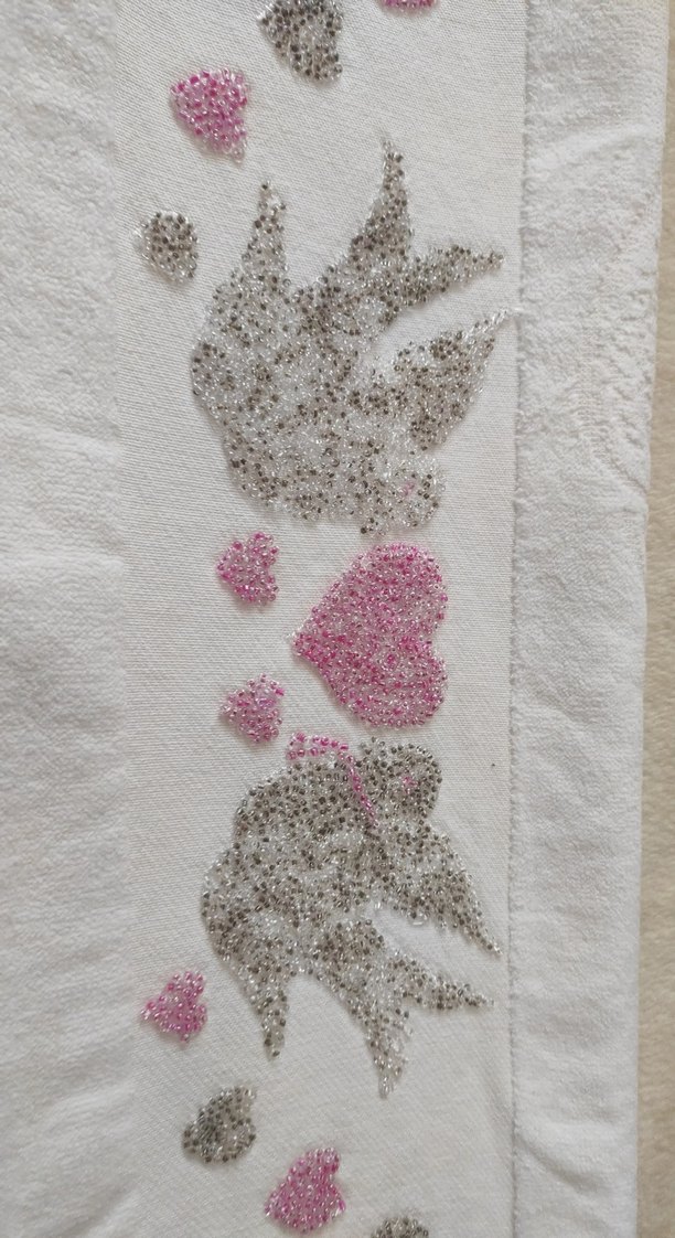 Çeyizlik işlemeli Nakışlı Beyaz Havlu - Görsel 2