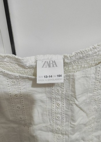 Beyaz Keten İşlemeli Fırfırlı Crop Top - Görsel 2