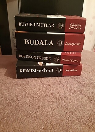 Kırmızı ve Siyah / Robinson Crusoe / Budala / Büyük Umutlar