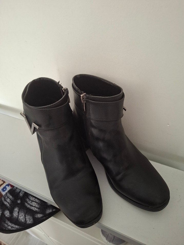 kadın bot - Görsel 2