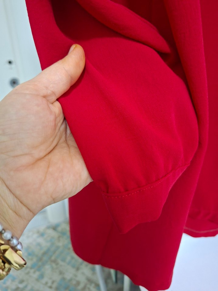 Kırmızı Uzun Kollu Nakışlıi Tunik - Görsel 4