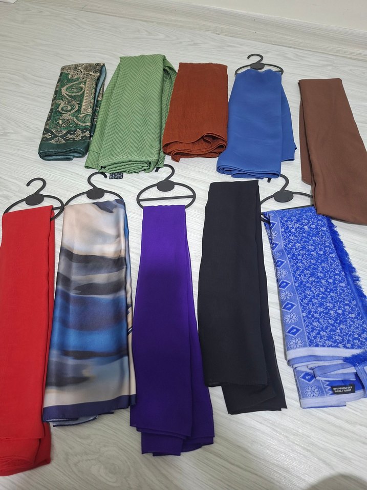 Kadın Çok Renkli İpek Görünümlü Şallar - Görsel 2