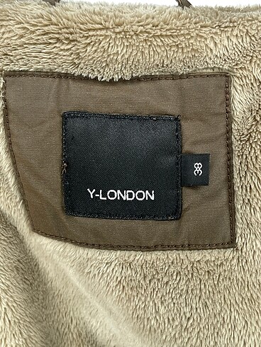 38 Beden çeşitli Renk Y-London Mont %70 İndirimli.