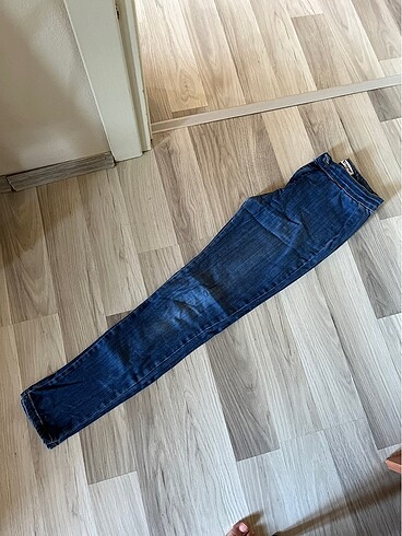 27 beden yüksek bel jean kot