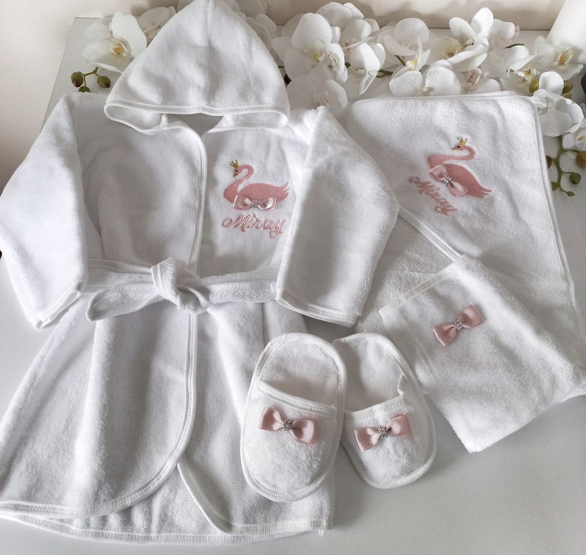 Nakışlı Pamuk Kız Bornoz ve Havlu Seti - Görsel 2