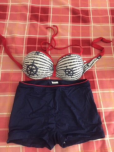Bikini
