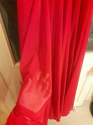 42 Beden kırmızı Renk Kırmızı elbise
