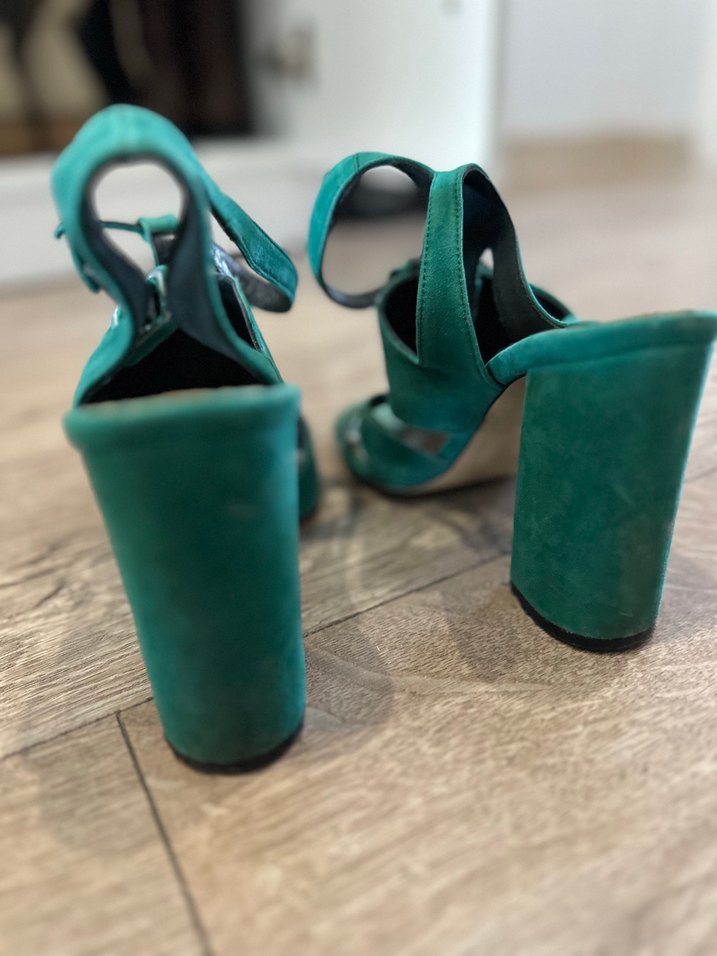 Yeşil Süet Tokalı Stiletto Kadın Ayakkabı - Görsel 4