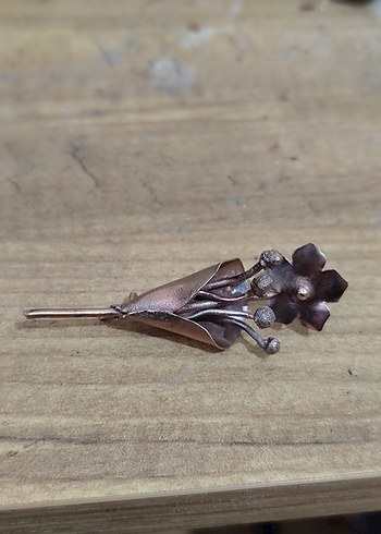 Bakır Çiçek Broş - Görsel 3