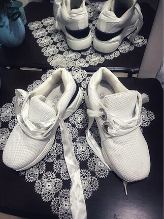 Sneaker