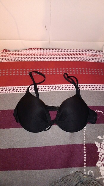 Bikini üstü