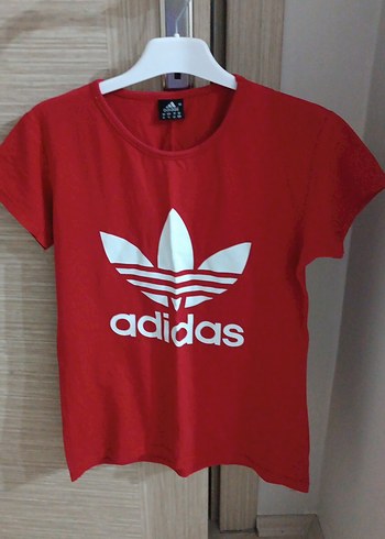 Kız Çocuk Kırmızı Adidas Baskılı Tişört