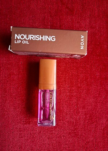 Avon Parlak Pembe Besleyici Dudak Yağı