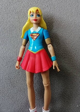 rezerve.Supergirl oyuncak figür DC comics