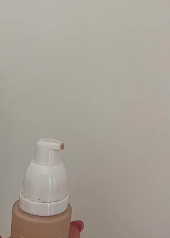  Beden Flormar SPF15 Bej Fondöten
