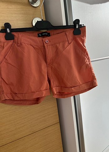 Kemerli Kadın Mini Şort Kahverengi