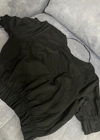 Siyah Kısa Kollu Fırfırlı Tişört - Görsel 3