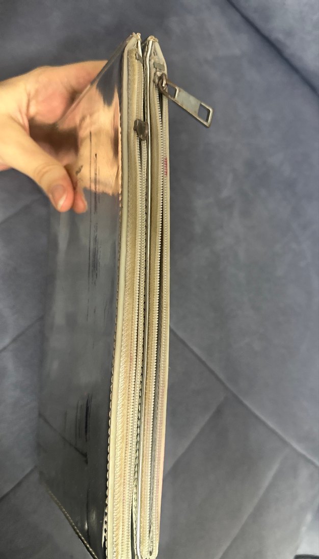 Altın Renkli Fermuarlı Kadın Portföy Çanta - Görsel 3