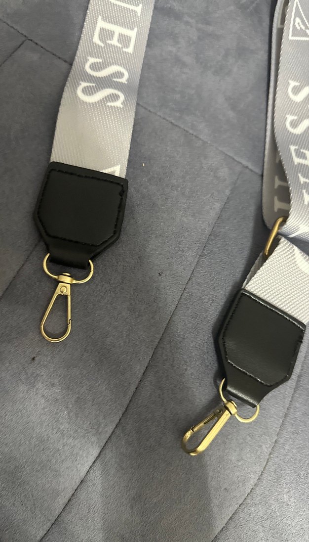 Gri Baskılı Guess Yoga Kayışı - Görsel 2