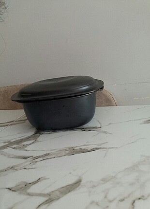 3.5lt ultra pro tupperware