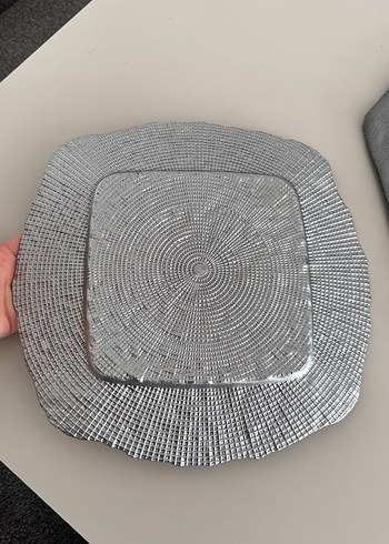 Gri Modern Desensiz Tabak - Görsel 2