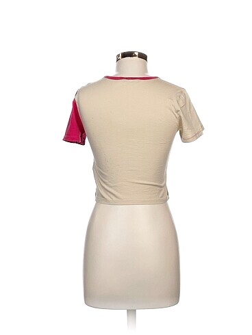 s Beden Trendyol & Milla T-shirt %70 İndirimli.