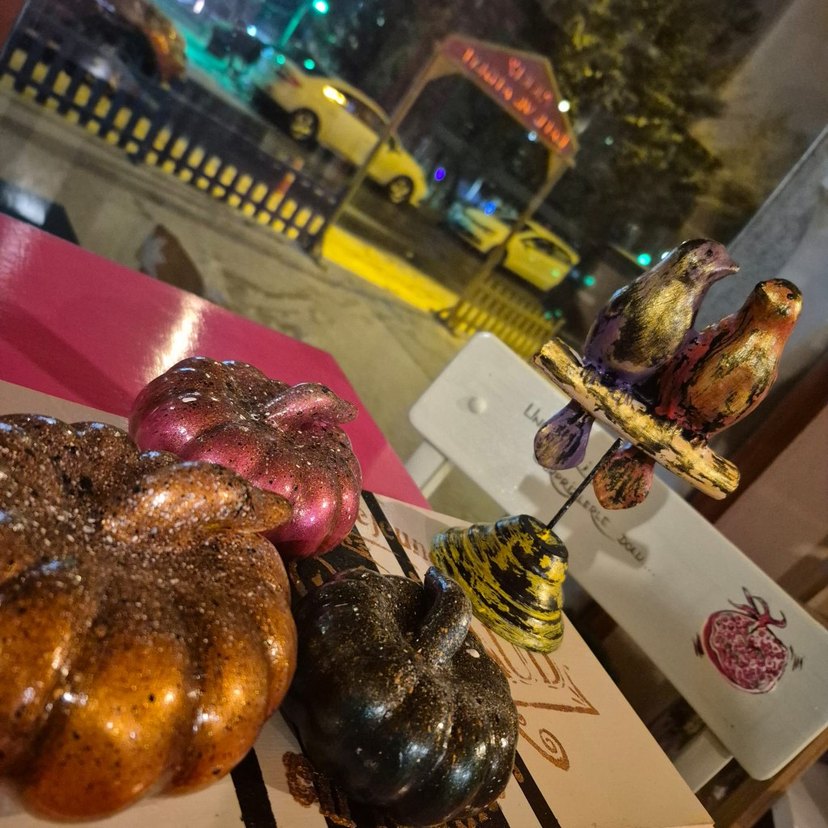 Tümüyle El Yapımı Renkli Kuş Figürlü Dekoratif Biblo - Görsel 4