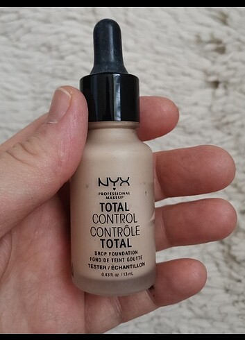 Nyx professionel mat fondöten