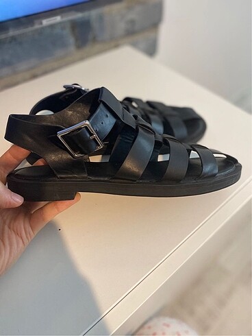 Pull and Bear Pull and bear sandalet