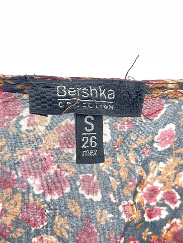 xs Beden çeşitli Renk Bershka Kısa Tulum %70 İndirimli.