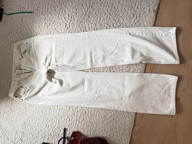 xs Beden Beyaz jean D92 stradivarius