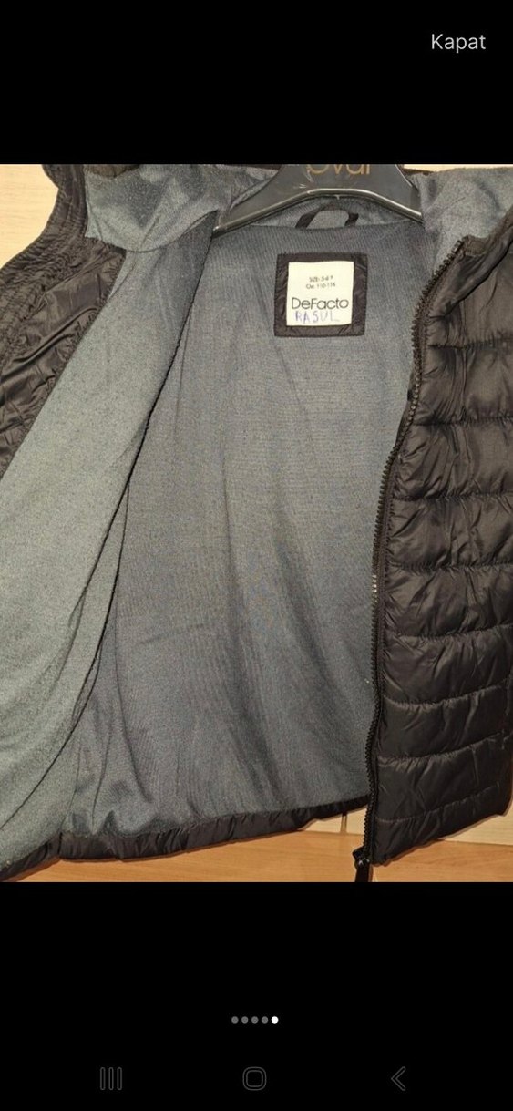 Erkek Çocuk Siyah 
mont - Görsel 5