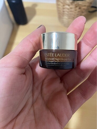 Estee lauder advanced night repair eye